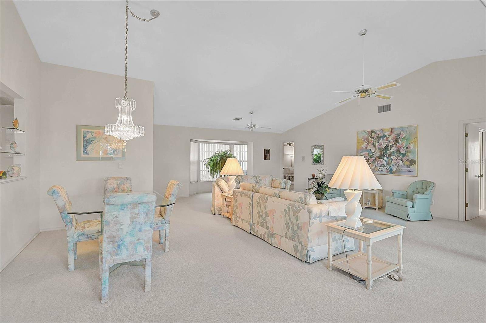 4360 PRESIDENTIAL AVENUE CIR E, Bradenton, FL 34203