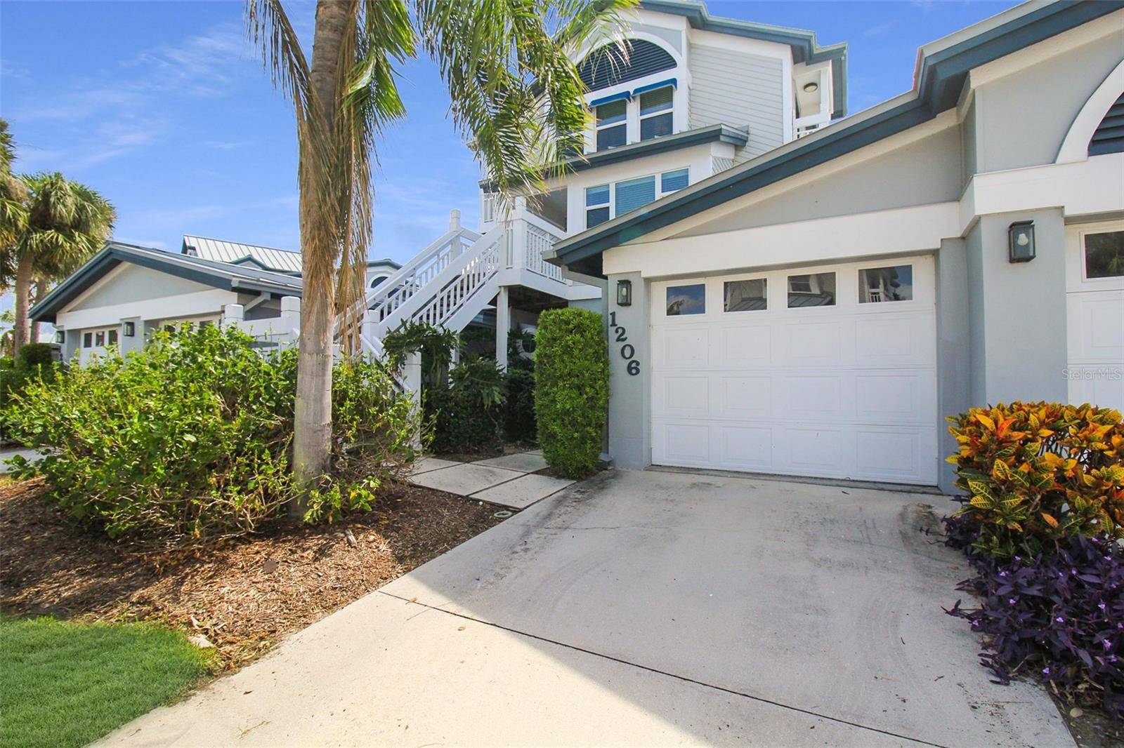 1206 SIESTA BAYSIDE DR #1206B, Sarasota, FL 34242