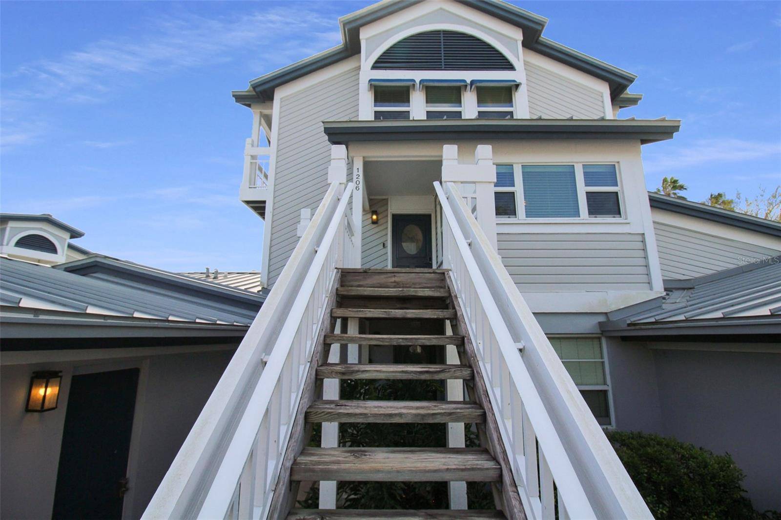 1206 SIESTA BAYSIDE DR #1206B, Sarasota, FL 34242
