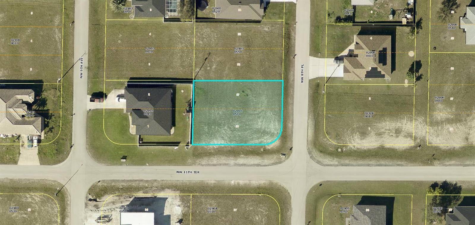 1112 NW 8TH PL, Cape Coral, FL 33993