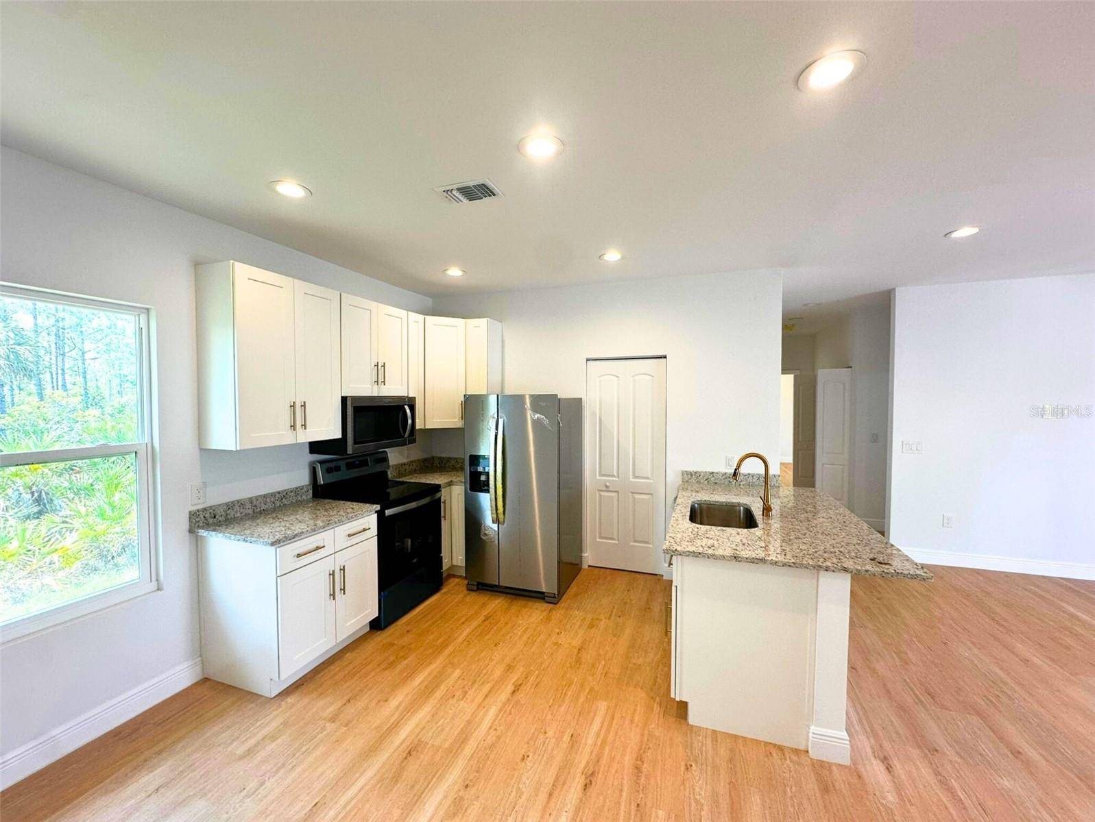 8297 STRASSE BLVD, Punta Gorda, FL 33982