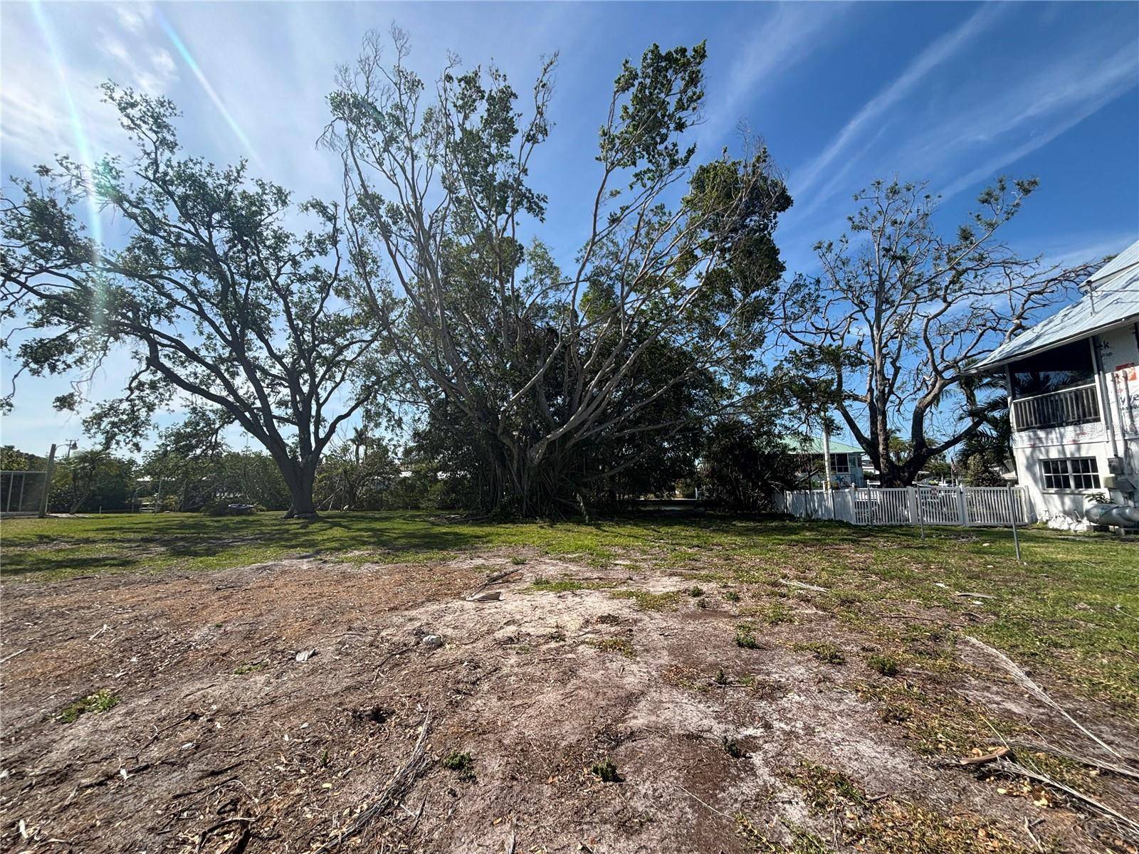 4417 DOLPHIN LN, Palmetto, FL 34221
