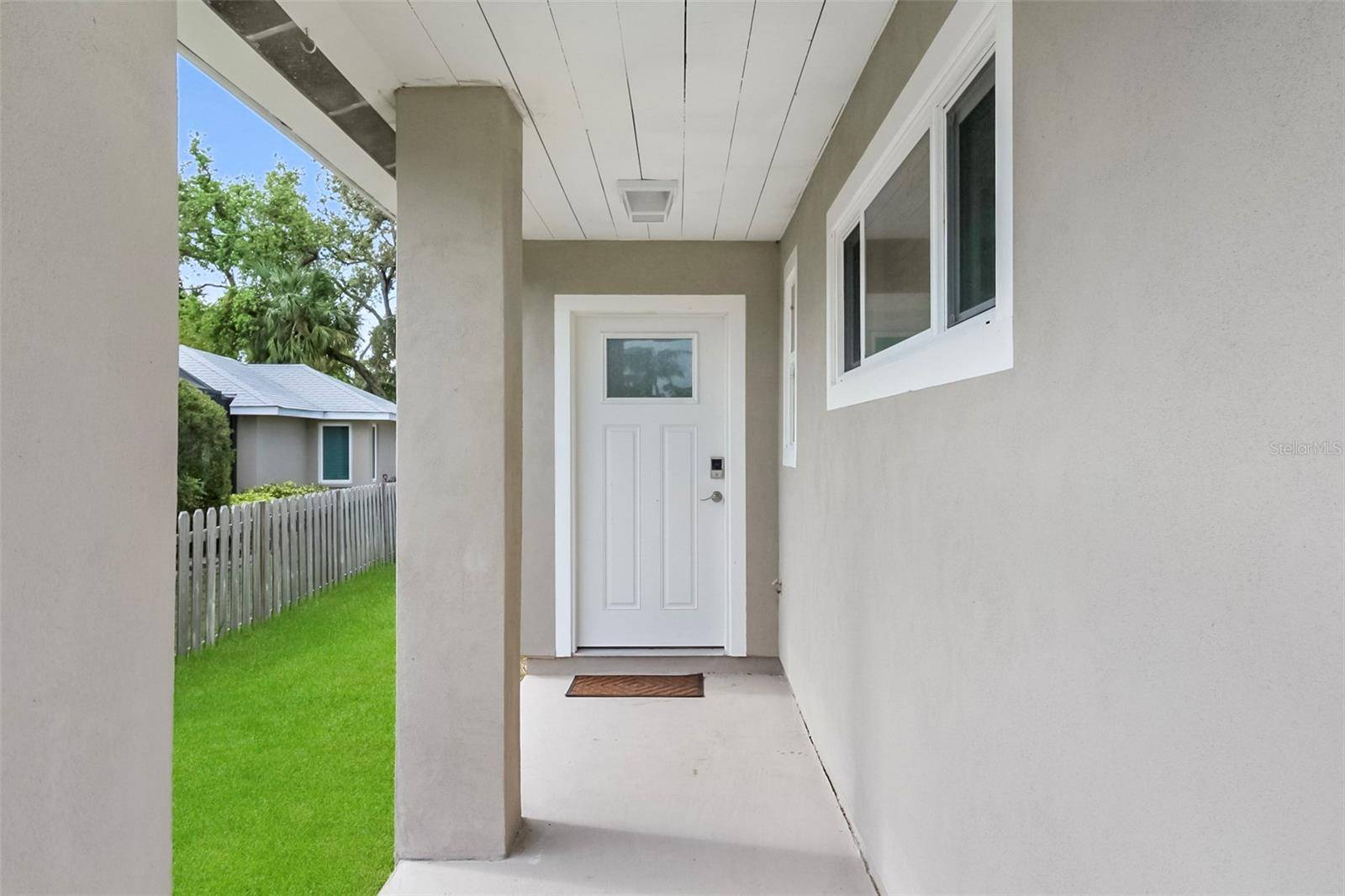 5824 WILDWOOD AVE, Sarasota, FL 34231