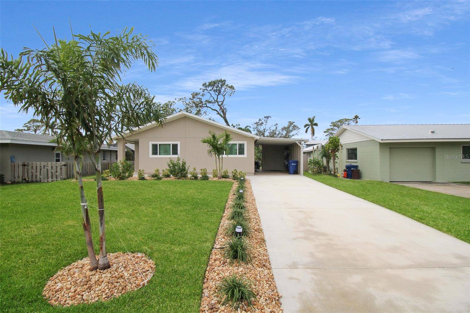 5824 WILDWOOD AVE, Sarasota, FL 34231