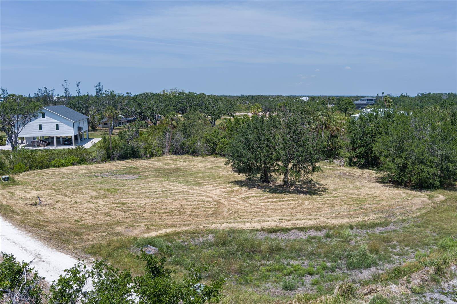 818 BAYOU POINT CT, Terra Ceia, FL 34250