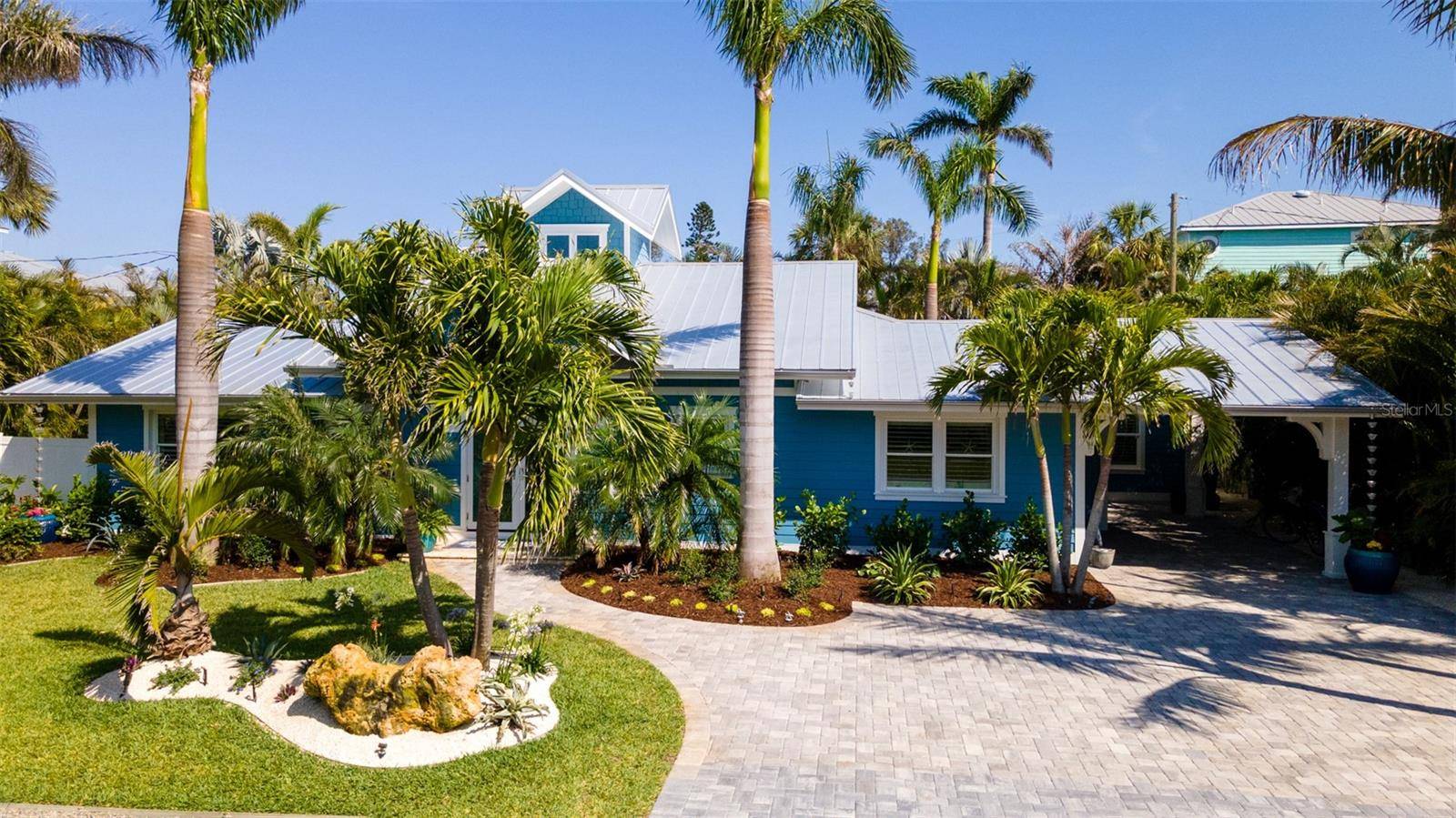 403 75TH ST, Holmes Beach, FL 34217