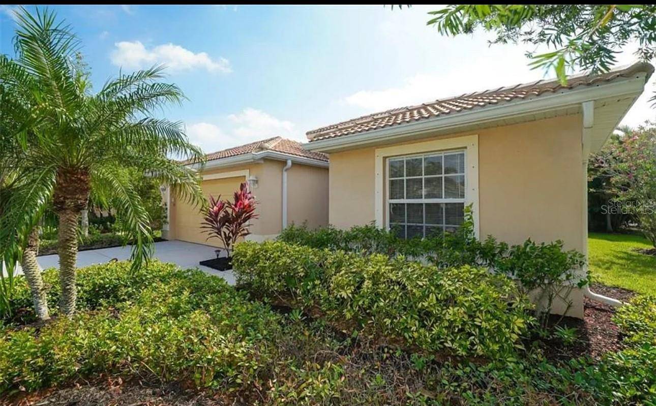 8950 STONE HARBOUR LOOP, Bradenton, FL 34212