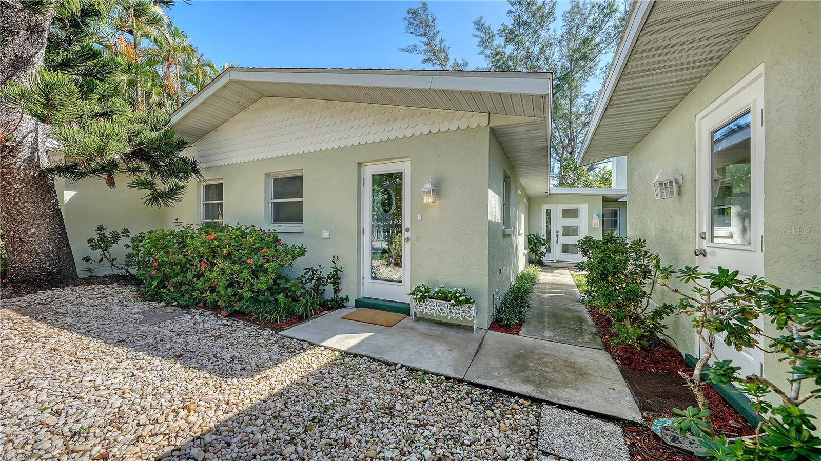 120 HAMMOCK RD, Anna Maria, FL 34216
