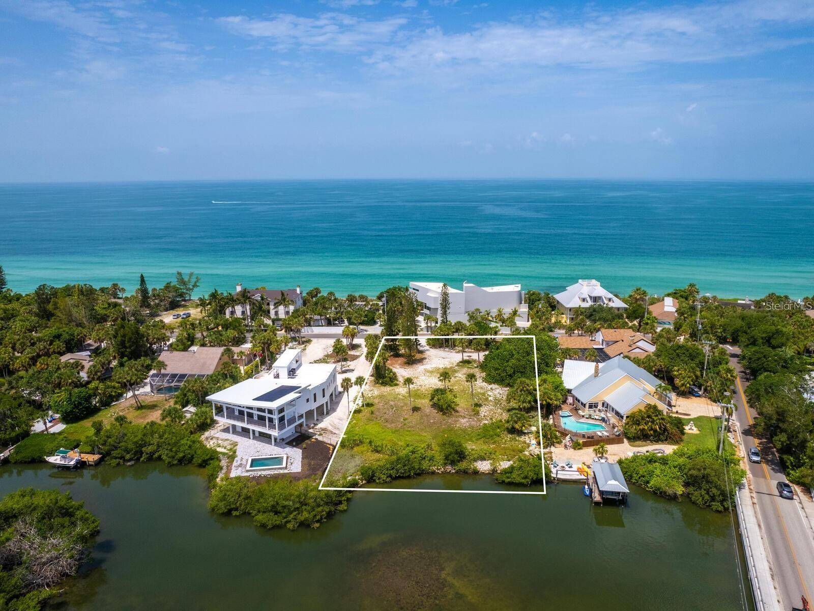 4020 CASEY KEY RD, Nokomis, FL 34275