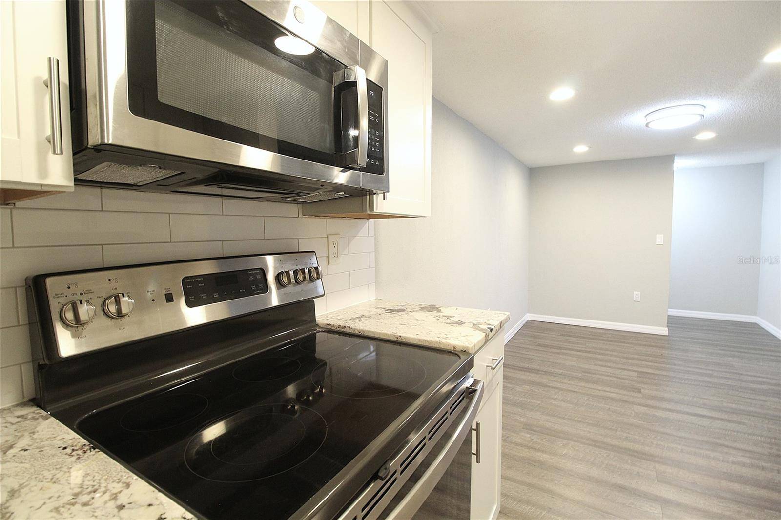 4119 61ST AVENUE TER W #407, Bradenton, FL 34210