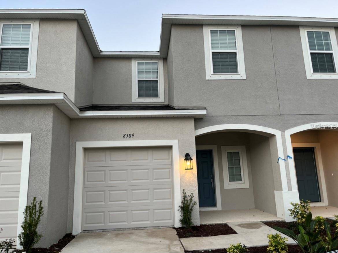 8589 LUNAR SKYE ST, Sarasota, FL 34241