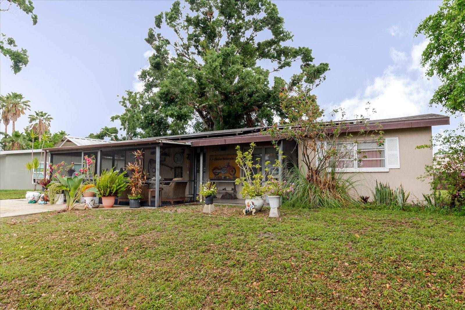 4015 ASBURY PL, Sarasota, FL 34233