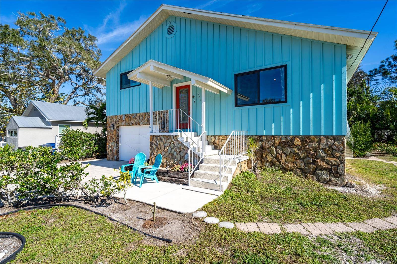 521 PAMETO RD, Nokomis, FL 34275