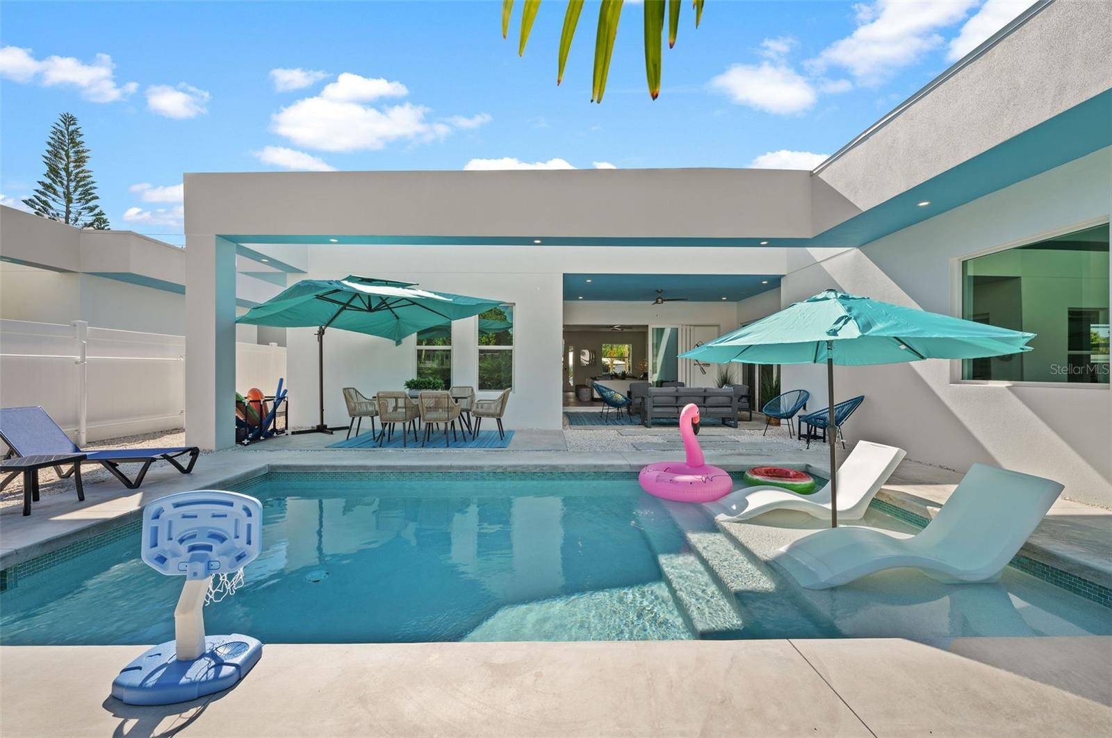 2365 WALDEMERE ST, Sarasota, FL 34239