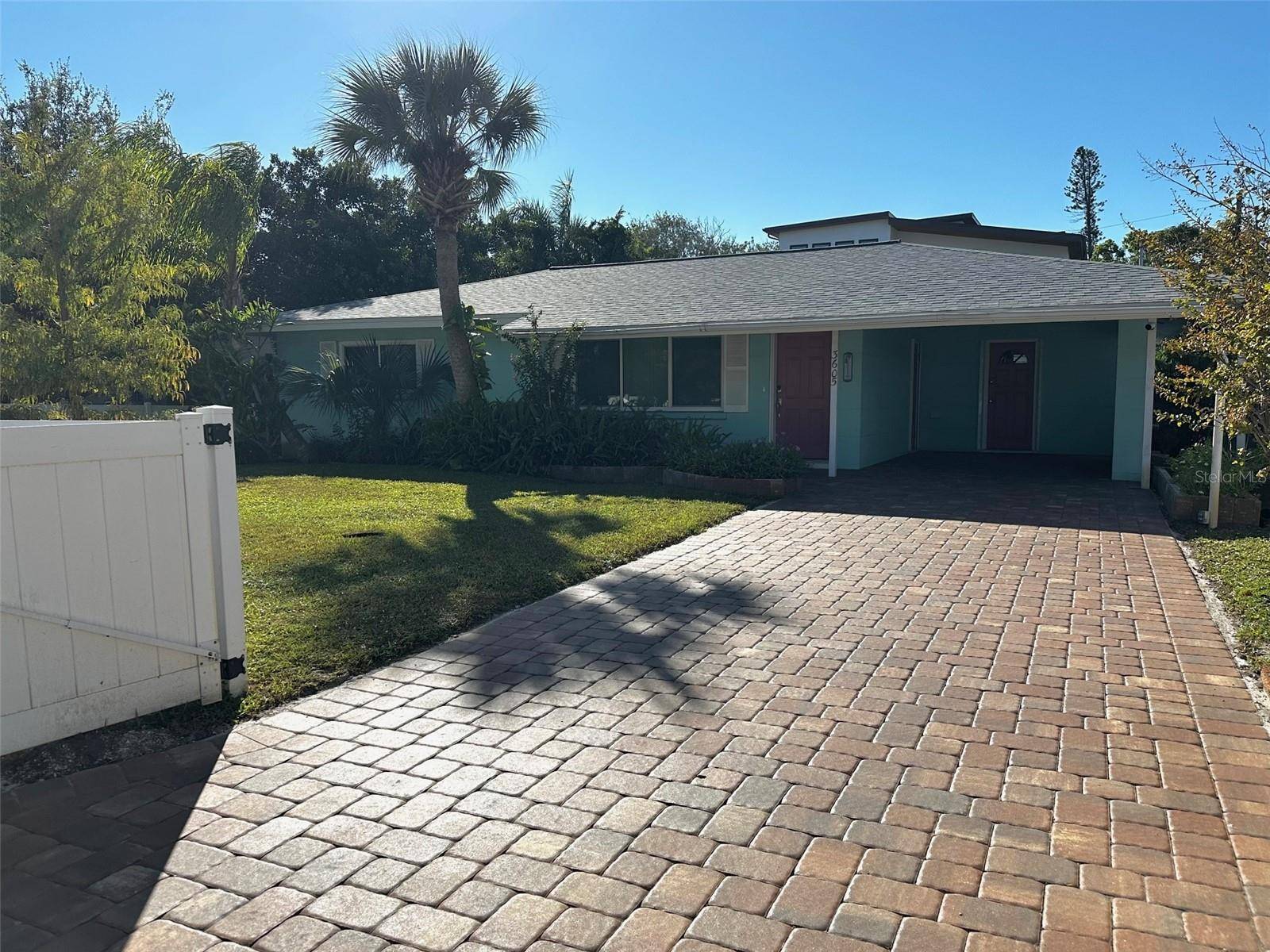 3605 IROQUOIS AVE, Sarasota, FL 34234