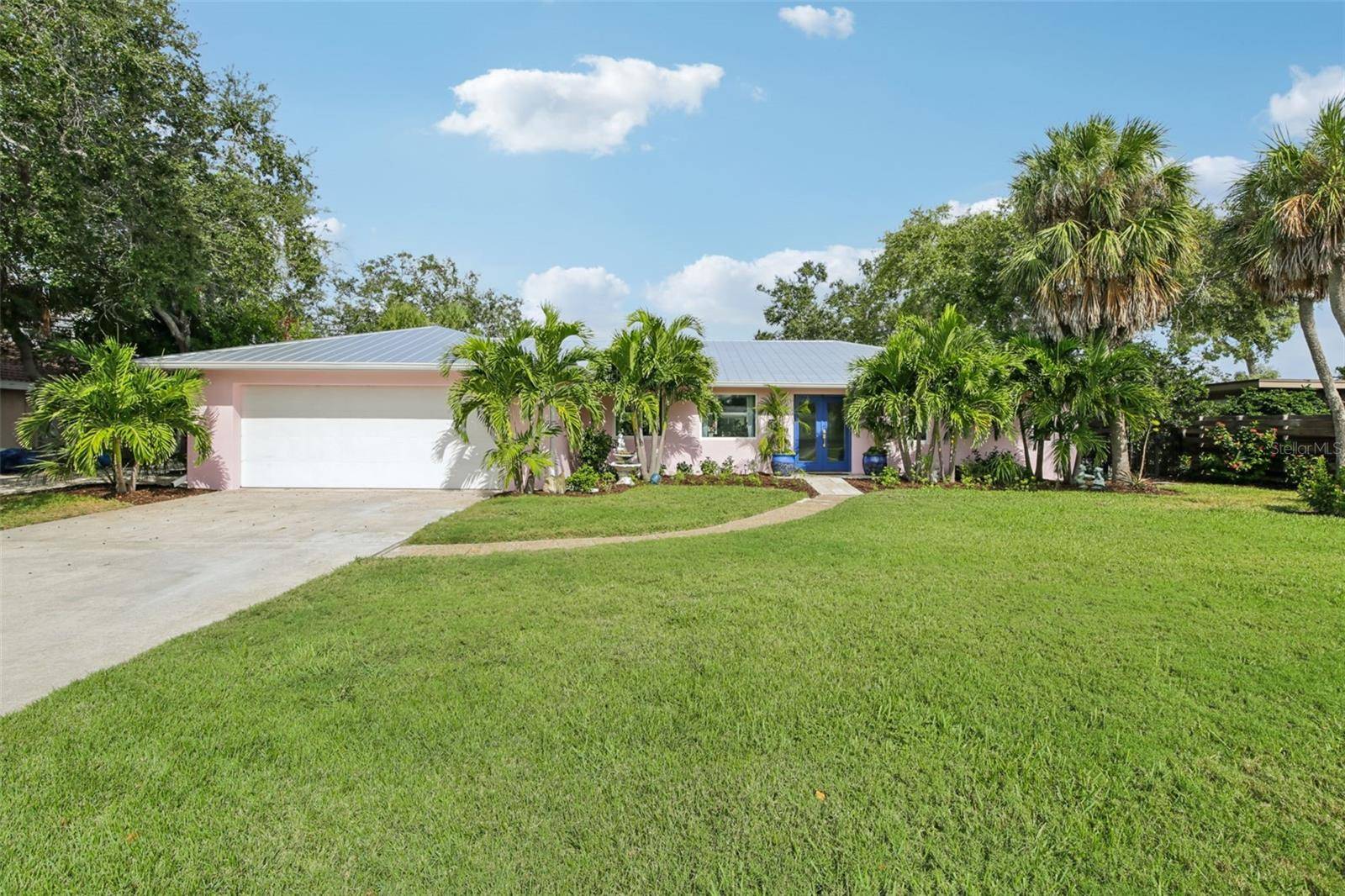 613 BUTTONWOOD DR, Longboat Key, FL 34228