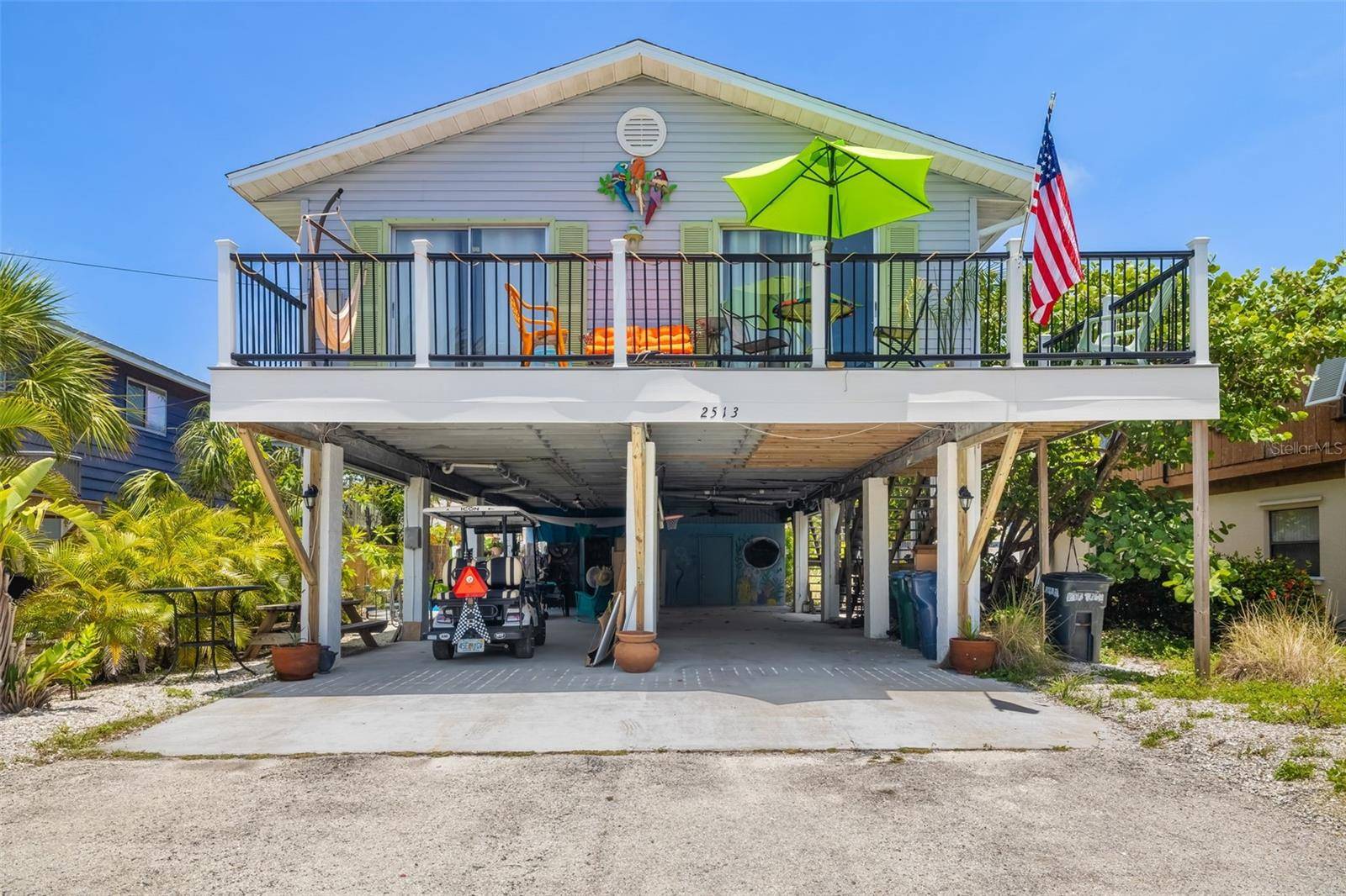 2513 AVENUE B #B, Bradenton Beach, FL 34217