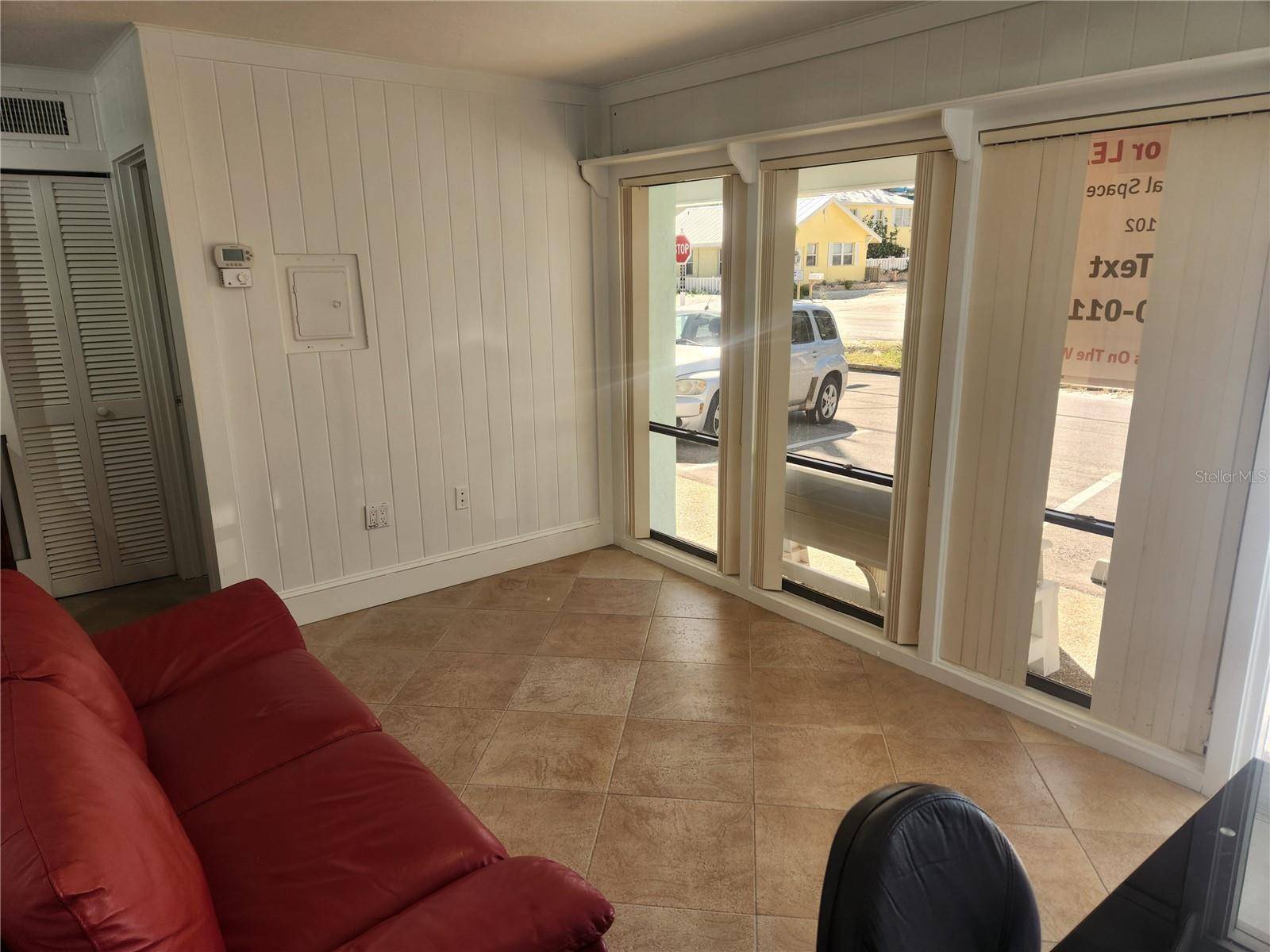 2501 GULF DR N #102, Bradenton Beach, FL 34217