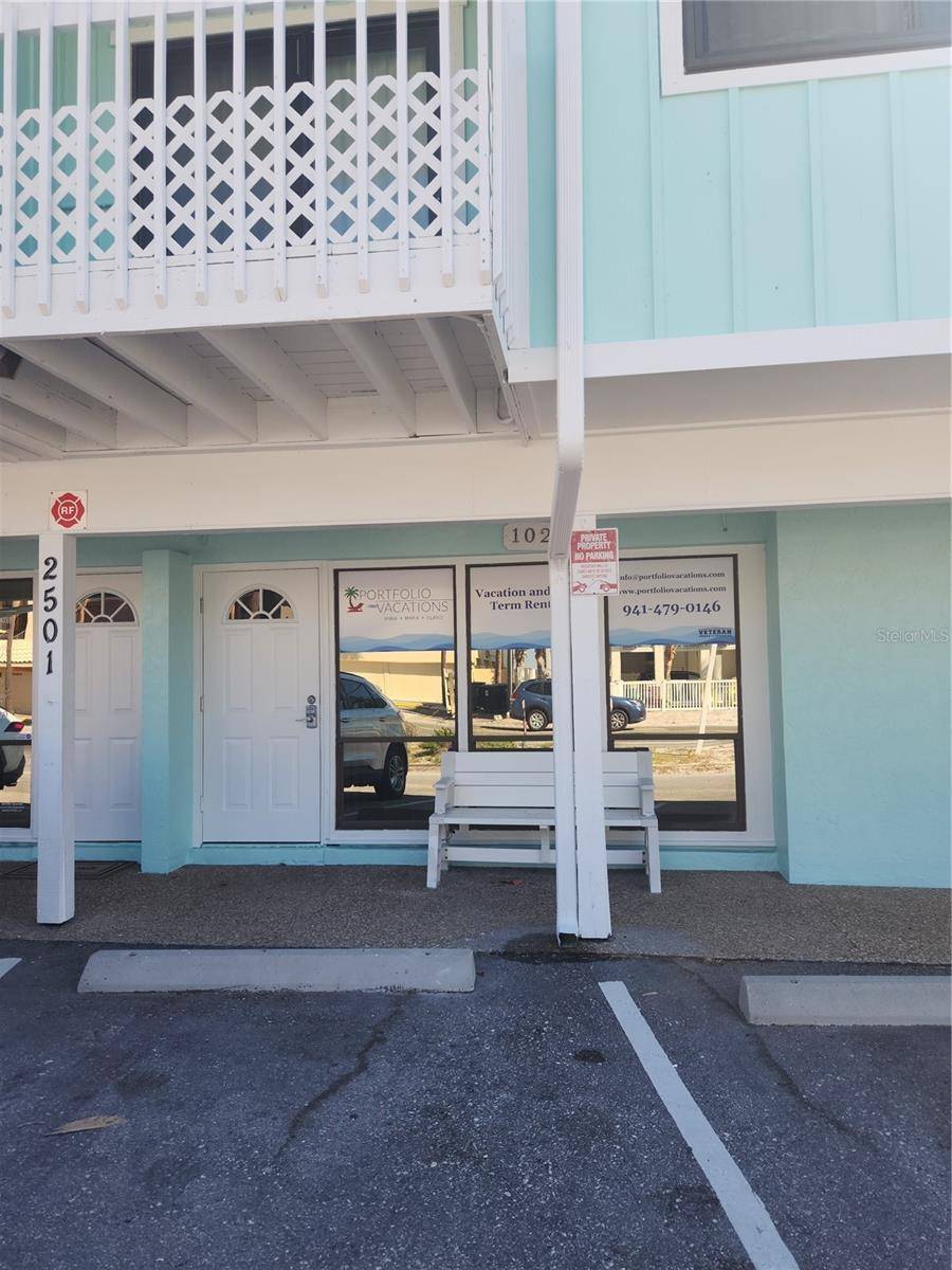 2501 GULF DR N #102, Bradenton Beach, FL 34217