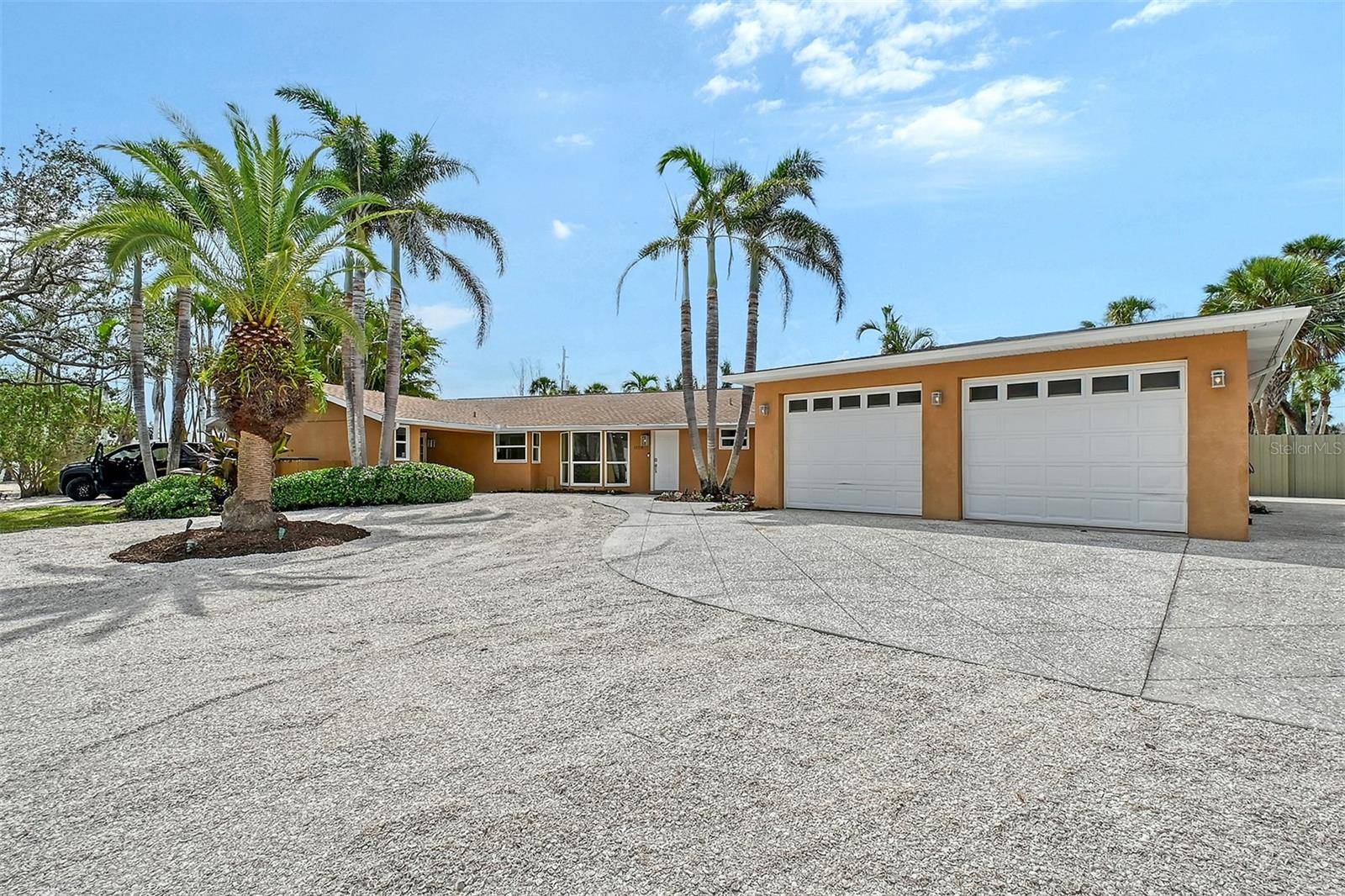 1203 LYRIC LN, Sarasota, FL 34242