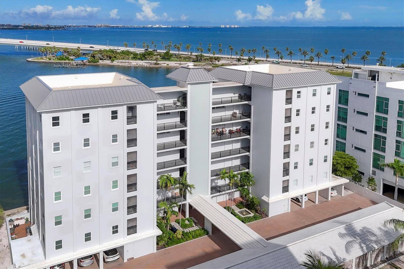 226 GOLDEN GATE PT #12, Sarasota, FL 34236