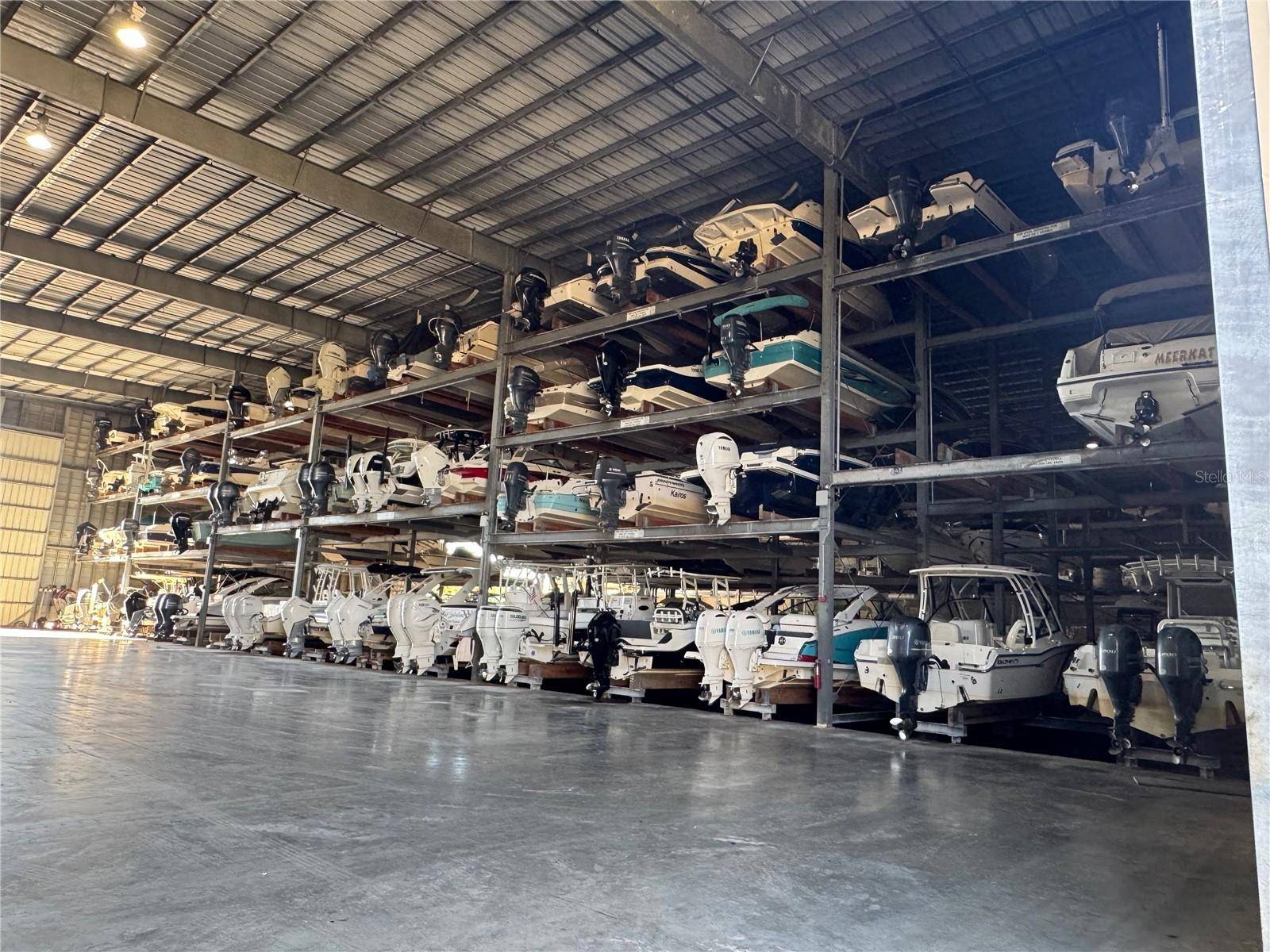 570 BLACKBURN POINT RD #11, Osprey, FL 34229