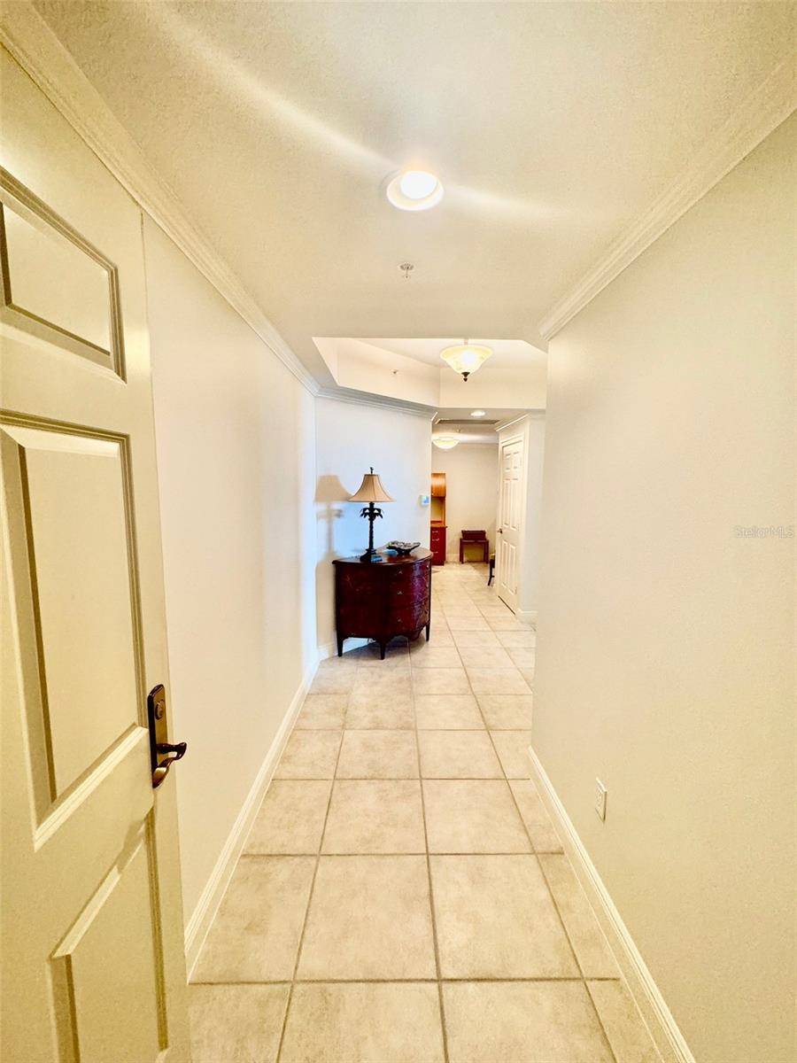 800 N TAMIAMI TRL #708, Sarasota, FL 34236