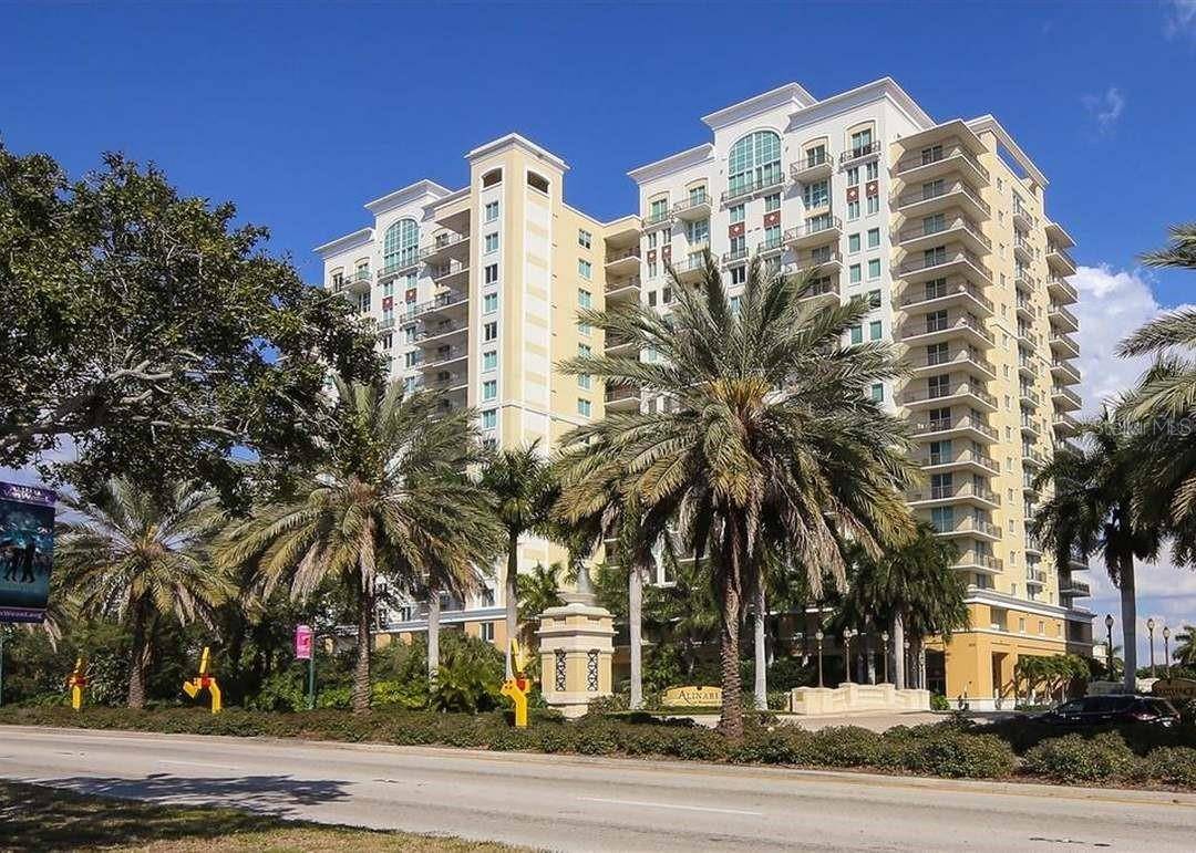 800 N TAMIAMI TRL #708, Sarasota, FL 34236