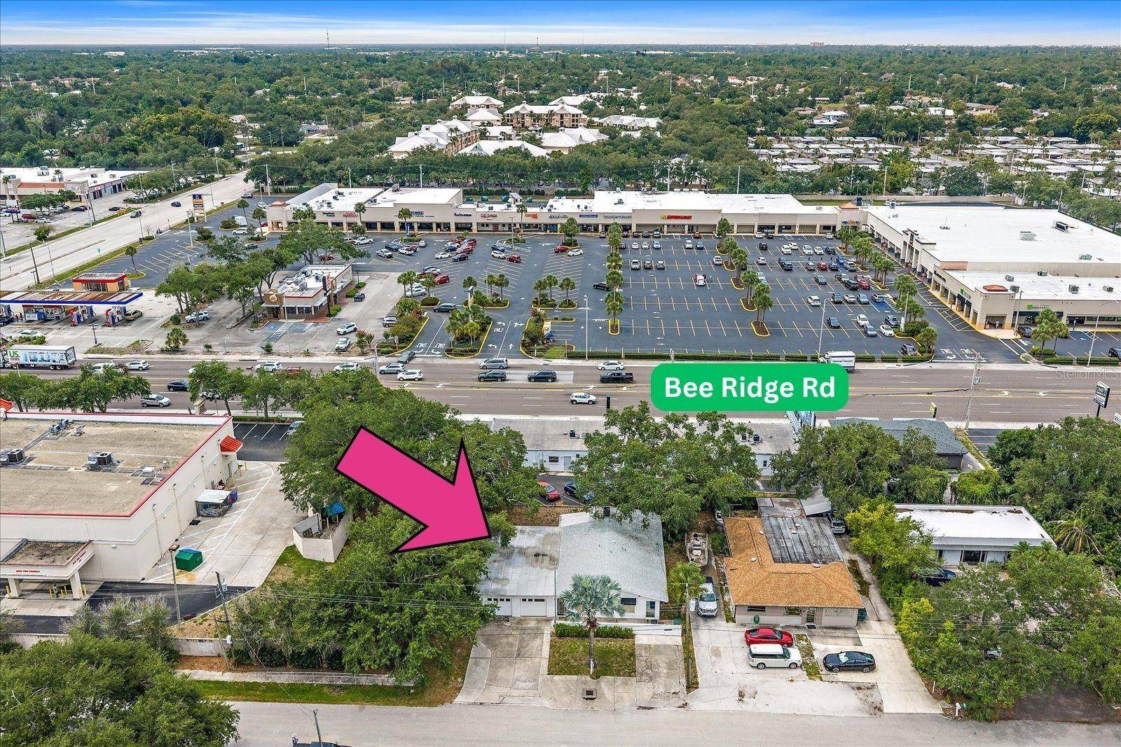4242 MCINTOSH LN, Sarasota, FL 34232