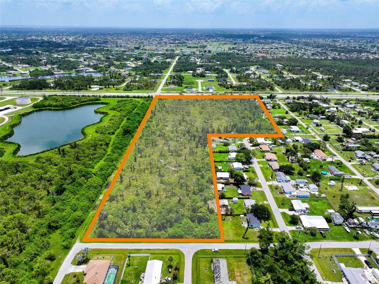 8399 CYPRESS RD, Englewood, FL 34224