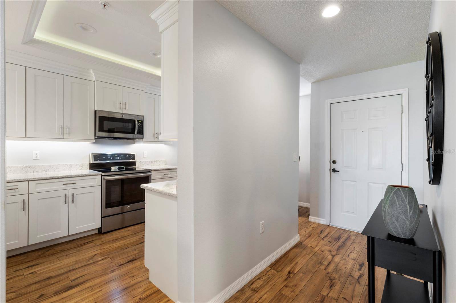 8750 OLDE HICKORY AVE #9103, Sarasota, FL 34238