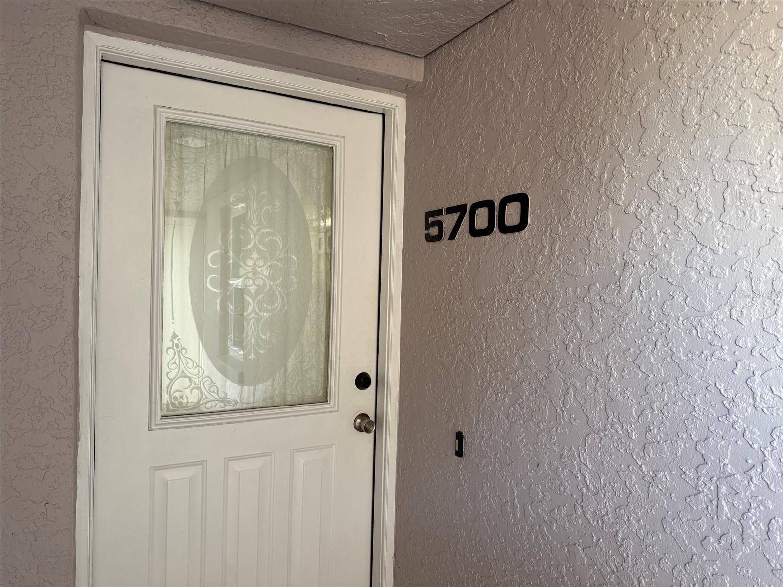 5700 SHEFFIELD GREENE CIR #87, Sarasota, FL 34235