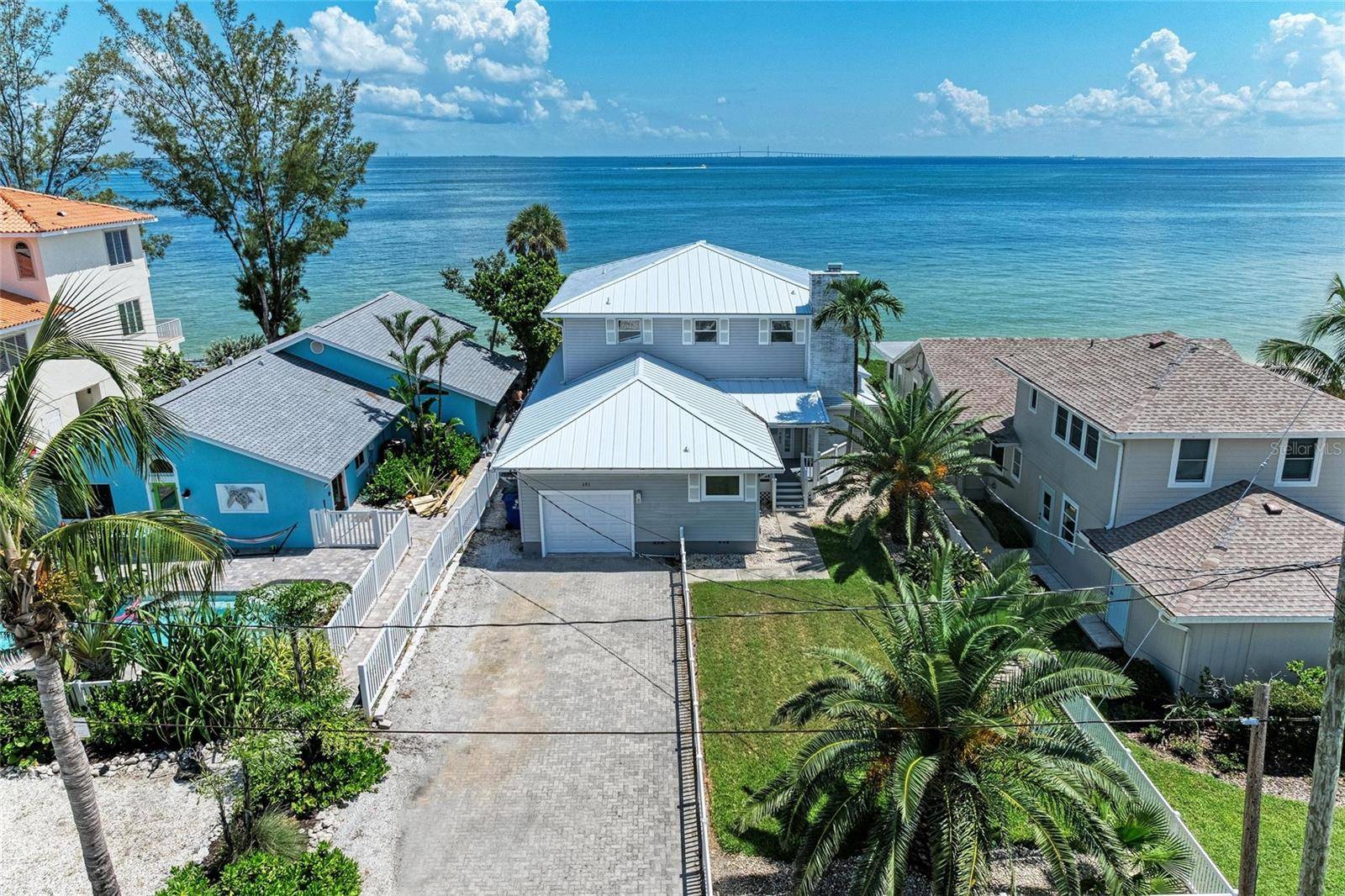 893 N SHORE DR, Anna Maria, FL 34216