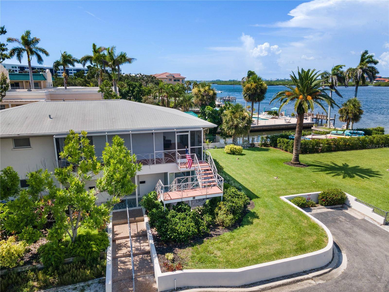 6005 MIDNIGHT PASS RD #N13, Sarasota, FL 34242
