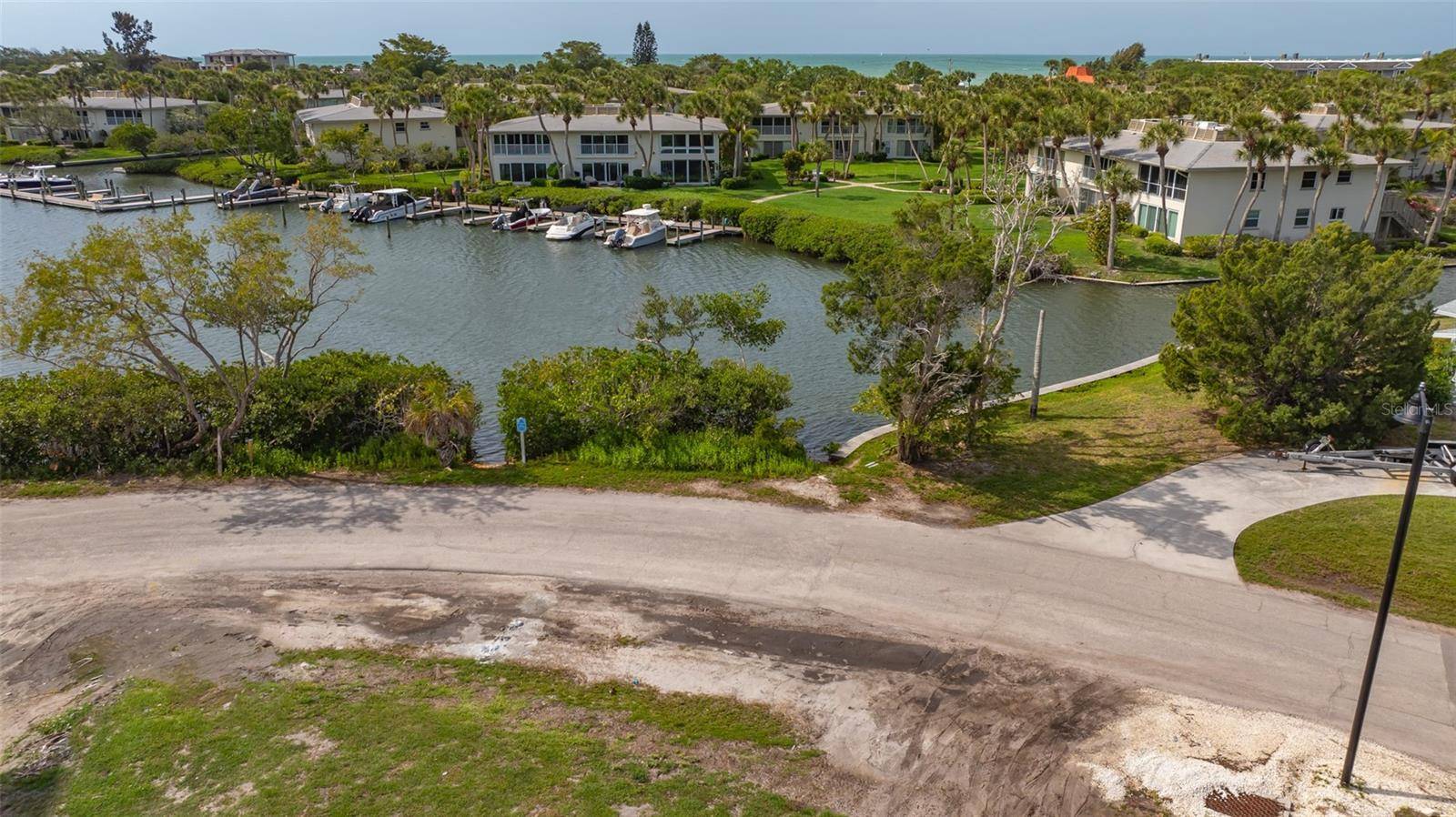 6800 LONGBOAT DR S, Longboat Key, FL 34228