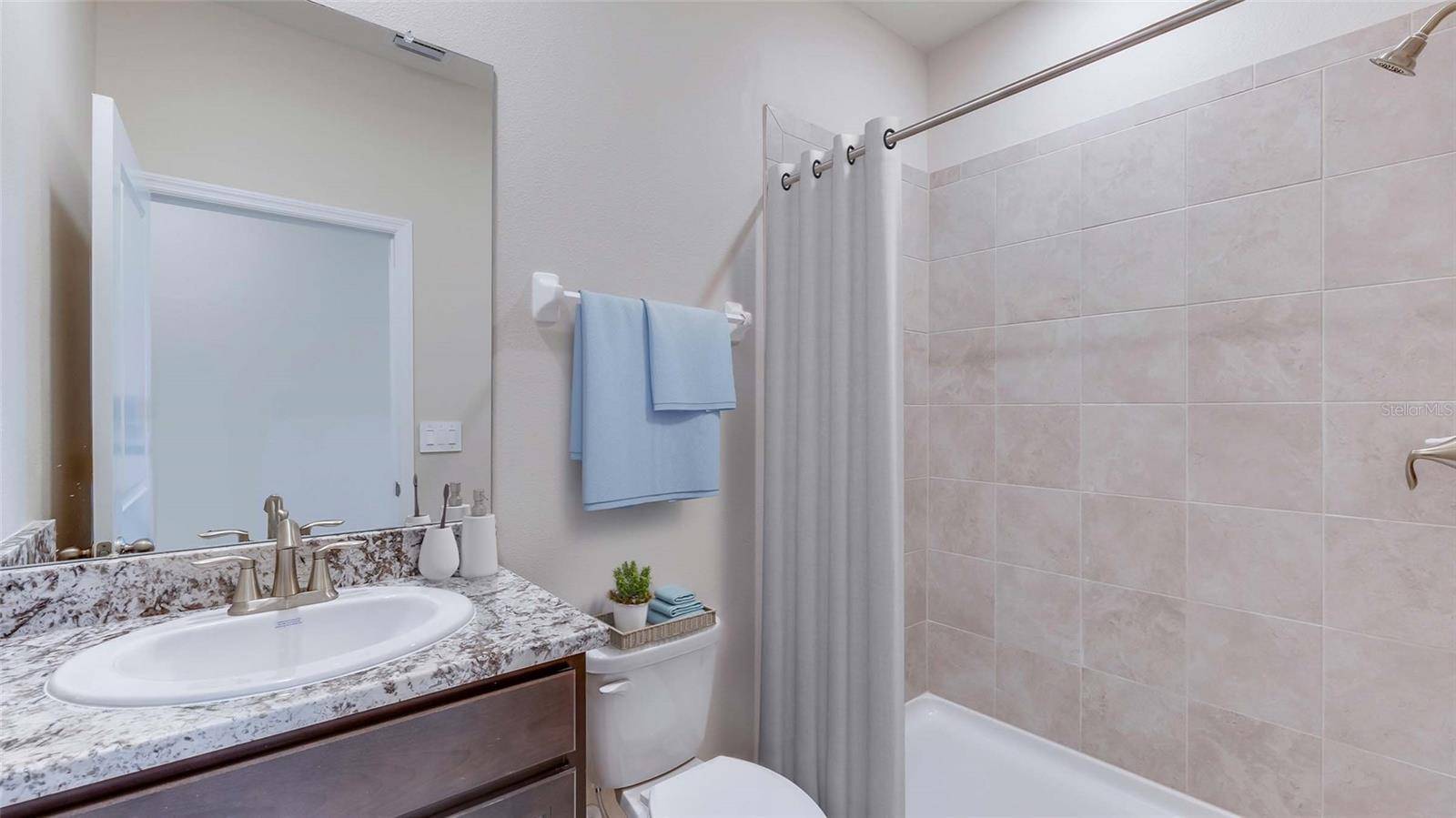 18222 GANDER TER, Lakewood Ranch, FL 34211