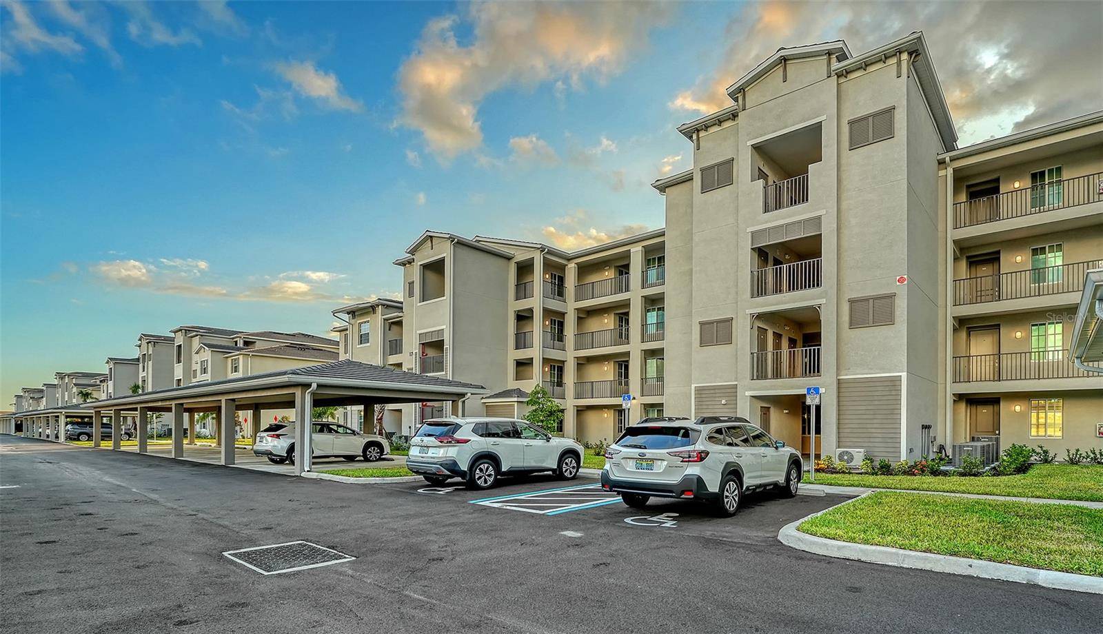17655 OPAL SAND DR #301, Venice, FL 34293