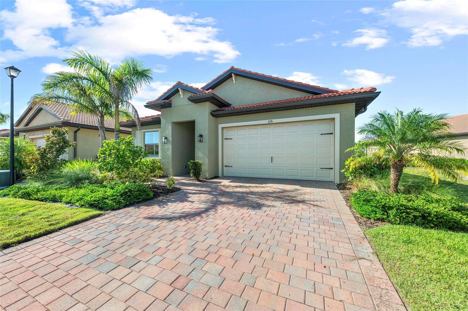 325 VILLORESI BLVD, Nokomis, FL 34275