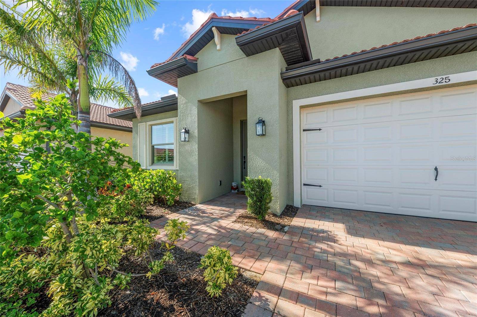 325 VILLORESI BLVD, Nokomis, FL 34275
