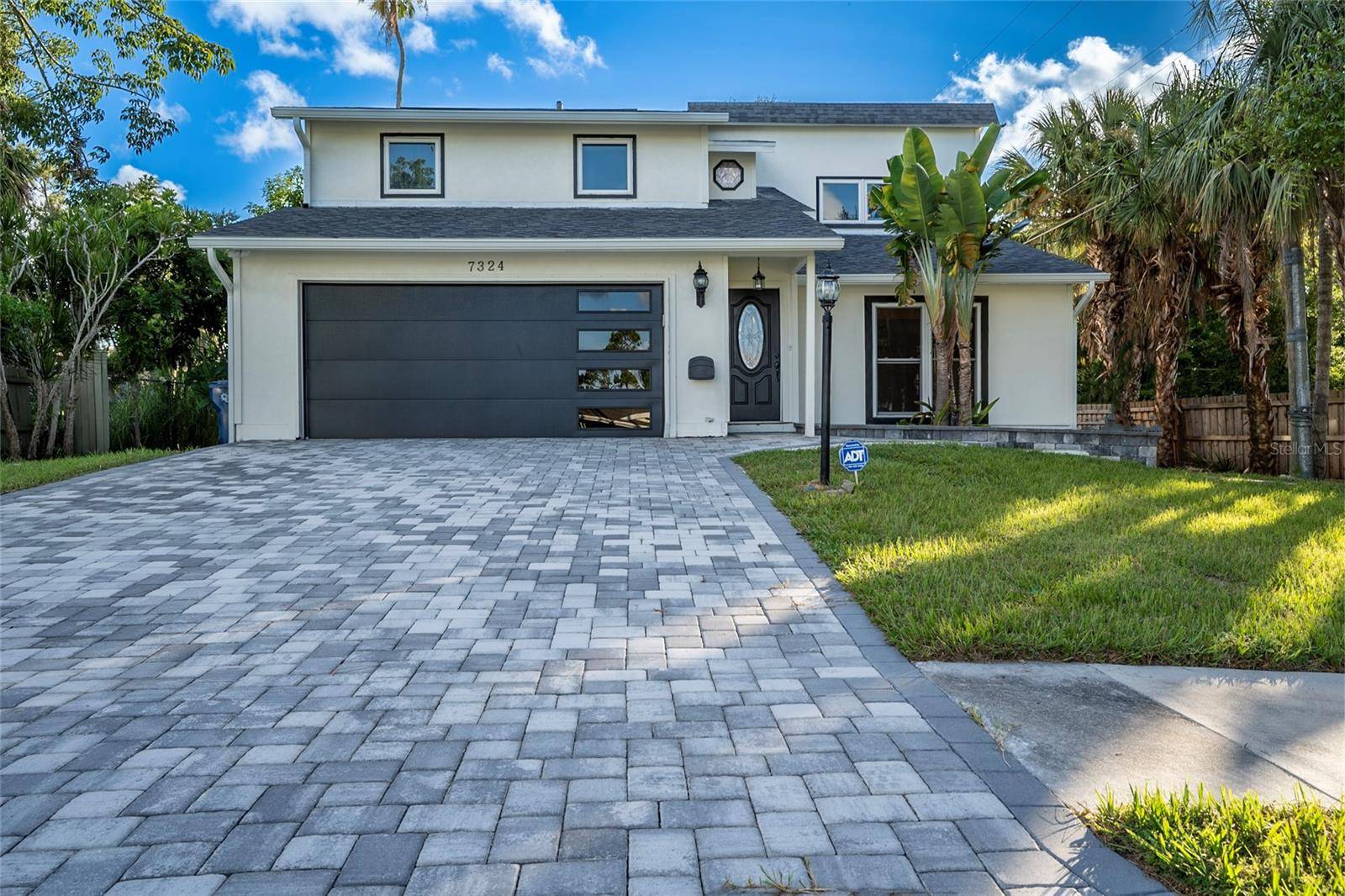 7324 PHILLIPS ST, Sarasota, FL 34243