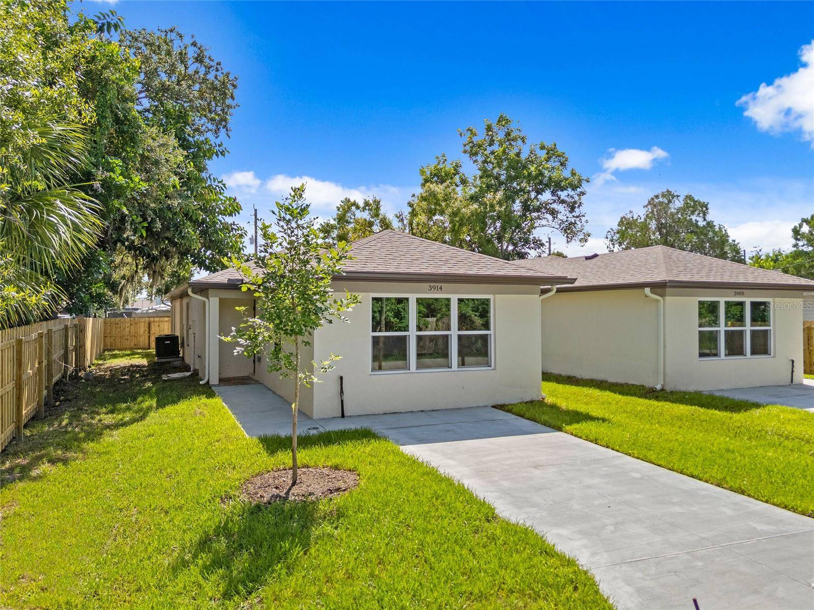 3914 WALNUT AVE, Sarasota, FL 34234