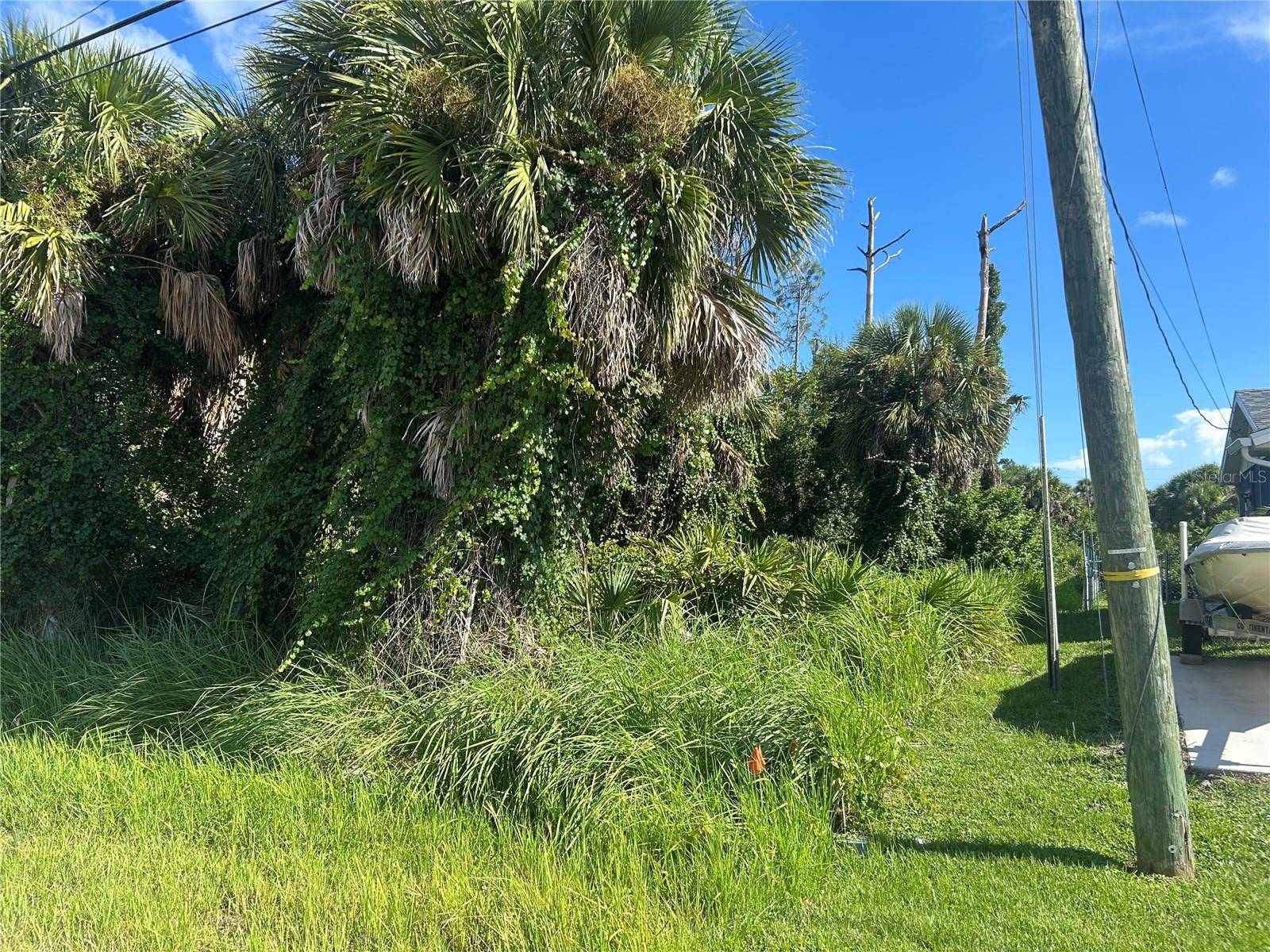 9041 FRUITLAND AVE, Englewood, FL 34224