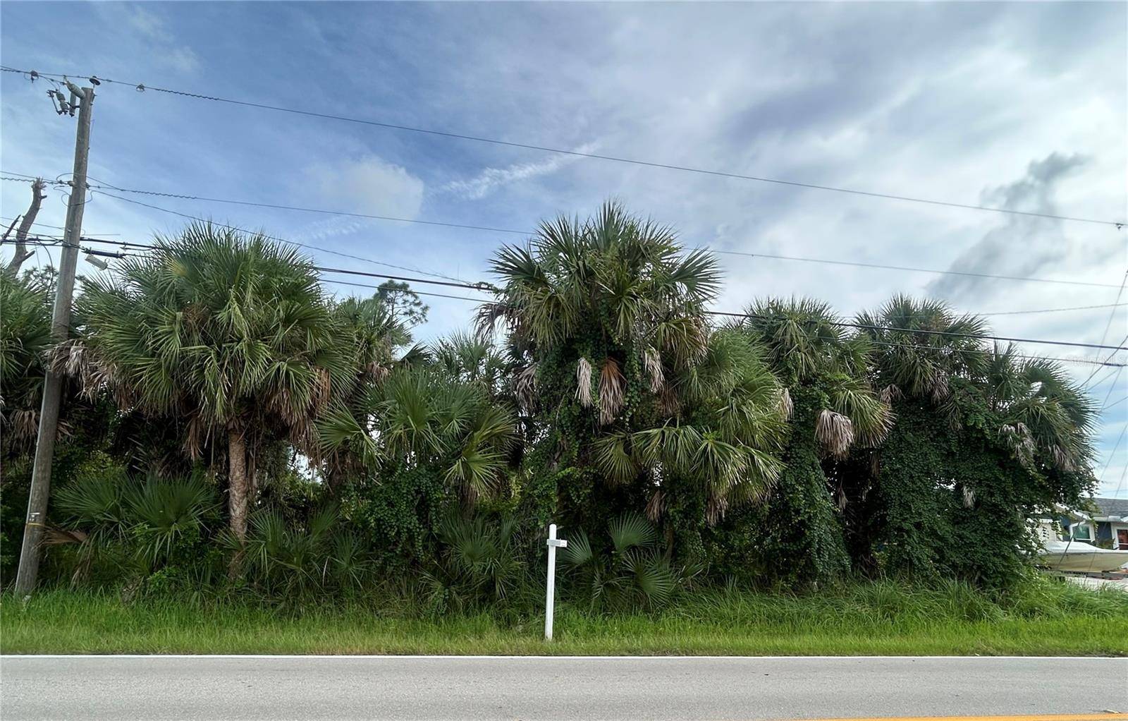 9041 FRUITLAND AVE, Englewood, FL 34224