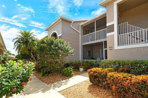 9641 CASTLE POINT DR #1215, Sarasota, FL 34238