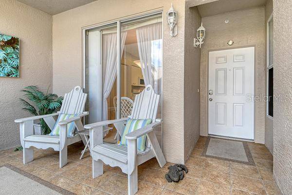 9641 CASTLE POINT DR #1215, Sarasota, FL 34238