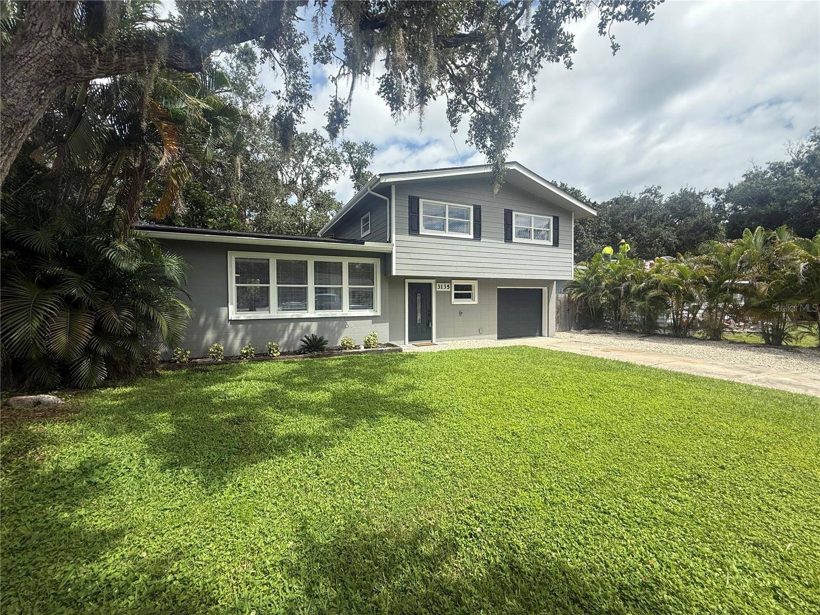 3135 ALTA VISTA ST, Sarasota, FL 34237