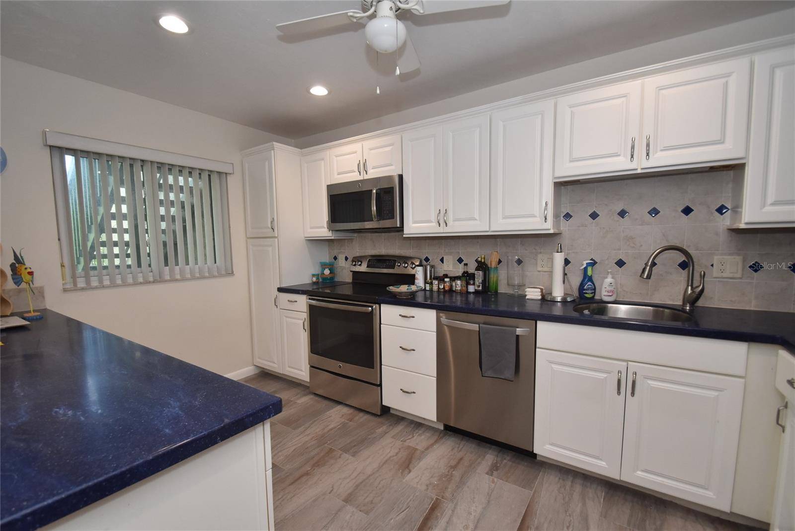 1520 PELICAN POINT DR #BA153, Sarasota, FL 34231
