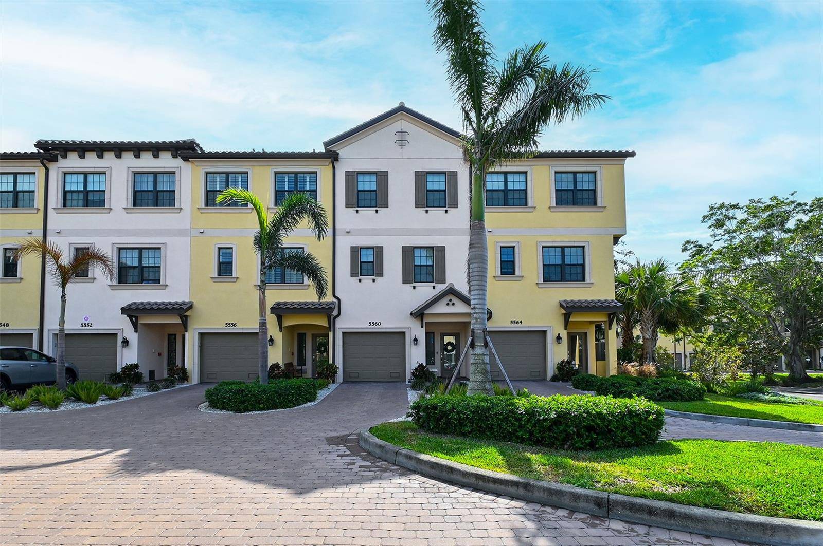 5560 CANNES CIR #3-106, Sarasota, FL 34231