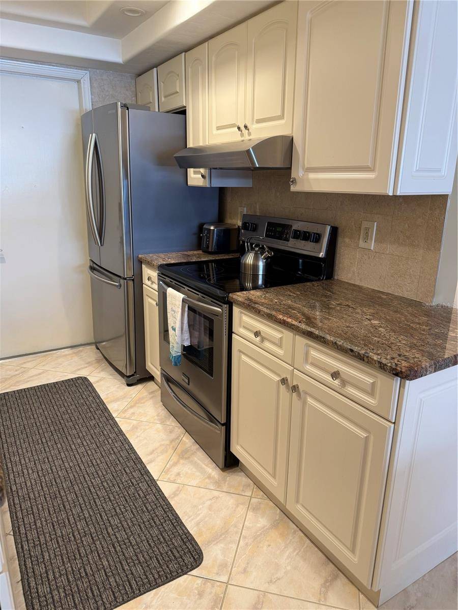 3806 GULF OF MEXICO DR #C212, Longboat Key, FL 34228