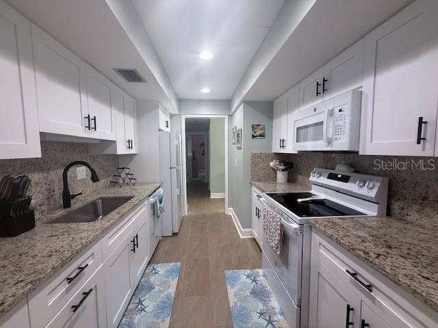 143 WHISPERING SANDS DR #N/A, Sarasota, FL 34242